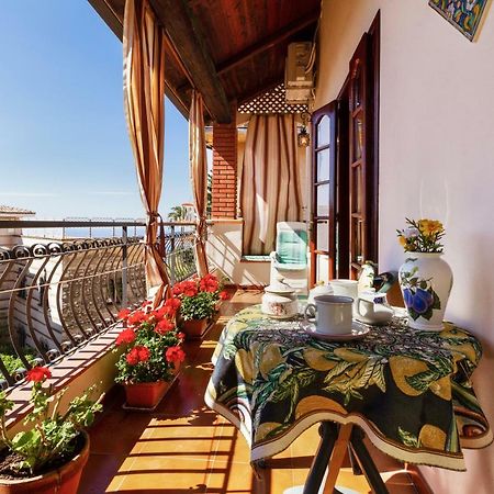 Taormina Vintage Loft Apartment Exterior photo